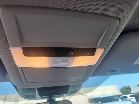 Used 2024 Nissan Rogue S FWD image 24