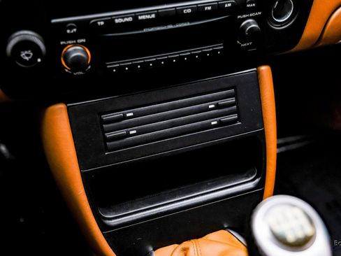 Used 2004 Porsche 911 GT3 RWD image 58