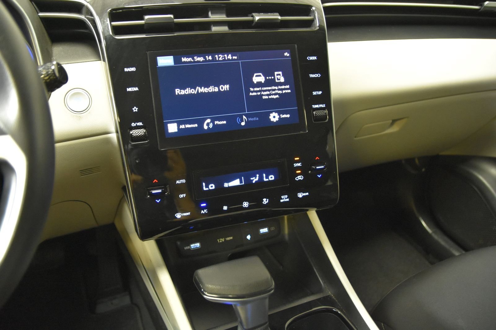 Used 2024 Hyundai Tucson SEL FWD image 18