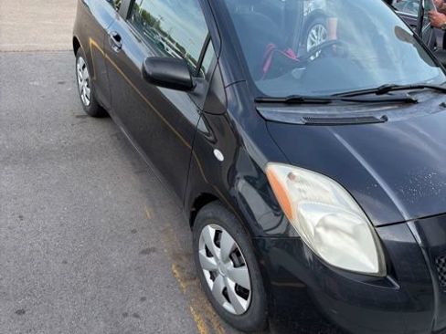 Used 2007 Toyota Yaris 2-Door Hatchback FWD image 1