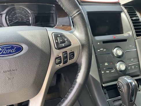 Used 2014 Ford Taurus Limited image 20