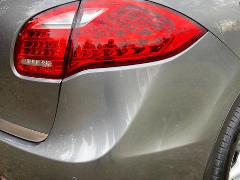 Used 2014 Porsche Cayenne image 17