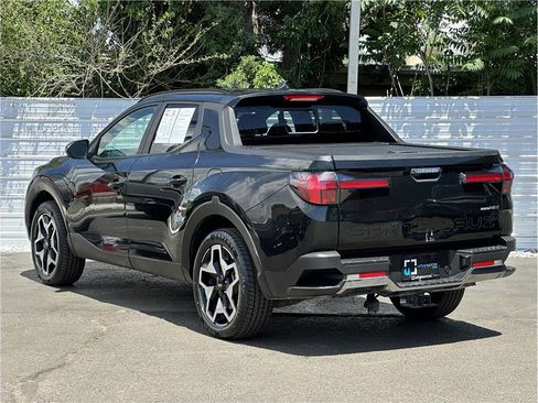 Used 2023 Hyundai Santa Cruz Limited AWD/4WD image 12