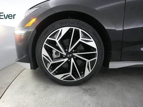 Used 2023 Hyundai Ioniq 6 SEL RWD image 19