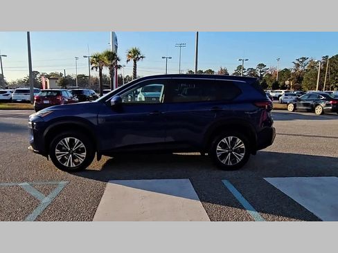 Used 2023 Nissan Rogue SV image 26