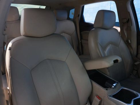 Used 2011 Cadillac SRX Luxury FWD image 27