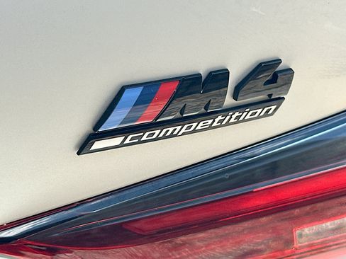 Used 2024 BMW M4 xDrive Competition w/ Executive Package AWD/4WD image 8