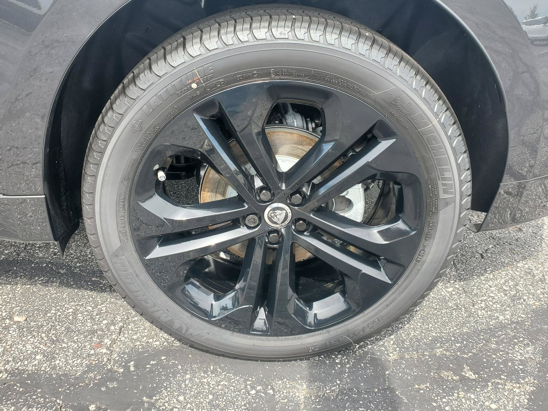 New 2026 Jaguar F-PACE R-Dynamic S AWD/4WD image 27