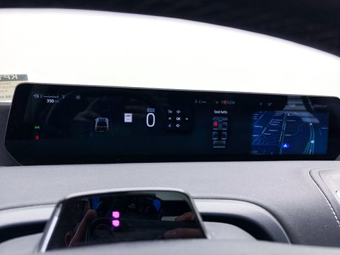 Used 2025 Ford Expedition Max Platinum image 38