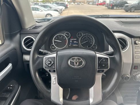 Used 2014 Toyota Tundra SR5 w/ TRD Off Road Package image 10