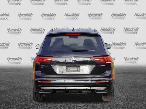 Used 2021 Volkswagen Tiguan SE R-Line image 8