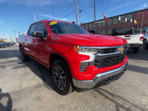 Certified 2024 Chevrolet Silverado 1500 LT image 31
