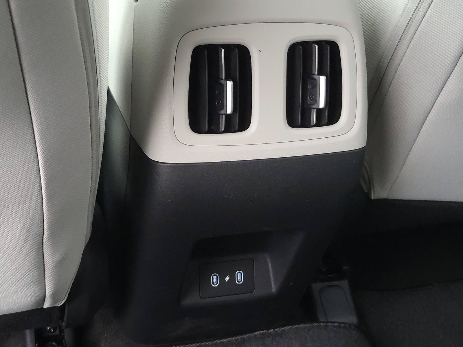 New 2026 Hyundai Tucson SEL FWD image 12