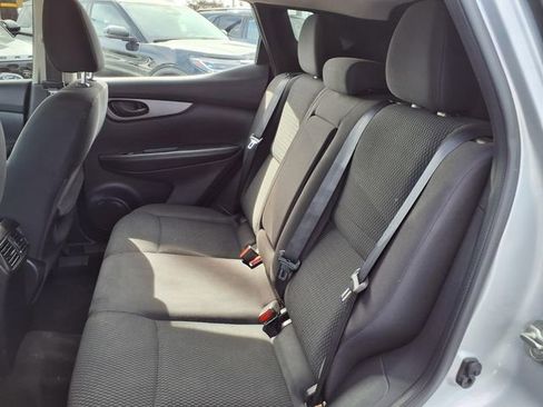 Used 2018 Nissan Rogue Sport S FWD image 17