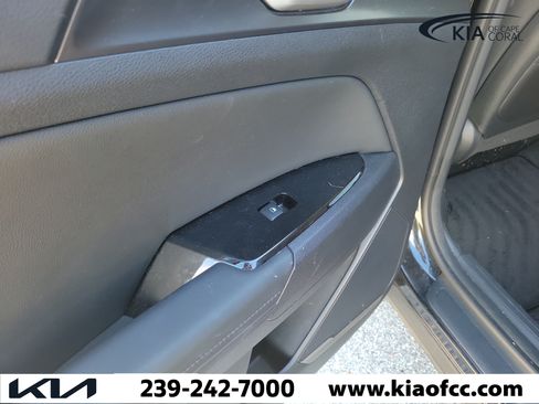 Certified 2023 Kia Sportage EX AWD/4WD image 12
