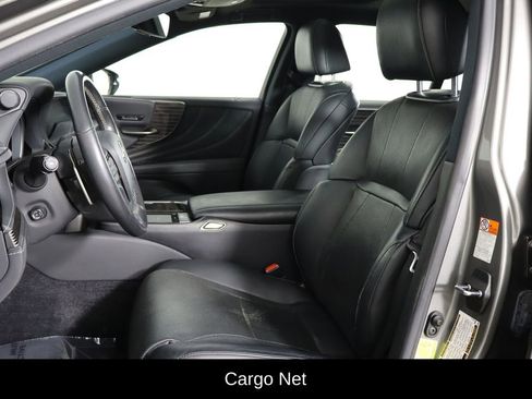 Used 2019 Lexus LS 500 AWD w/ Accessory Package (Z2) image 14