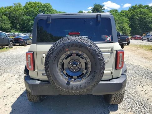 Used 2025 Ford Bronco Outer Banks w/ Sasquatch Package AWD/4WD image 6