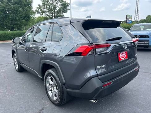 Used 2025 Toyota RAV4 XLE w/ Convenience Package FWD image 11