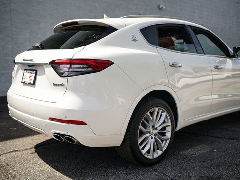Used 2021 Maserati Levante S GranLusso image 14