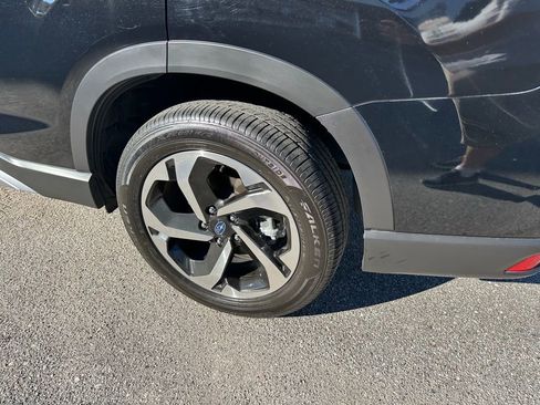 Used 2023 Subaru Forester Touring image 10