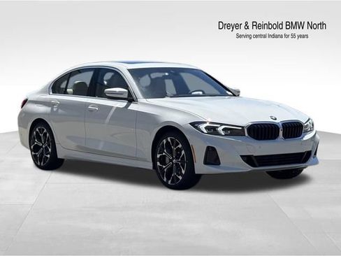 New 2026 BMW 330i xDrive Sedan w/ Premium Package AWD/4WD image 9