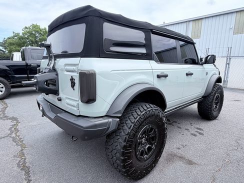 Used 2022 Ford Bronco Badlands AWD/4WD image 6