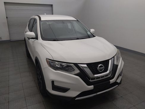 Used 2017 Nissan Rogue S AWD/4WD image 14