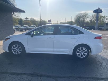 Used 2025 Toyota Corolla LE w/ Convenience Package