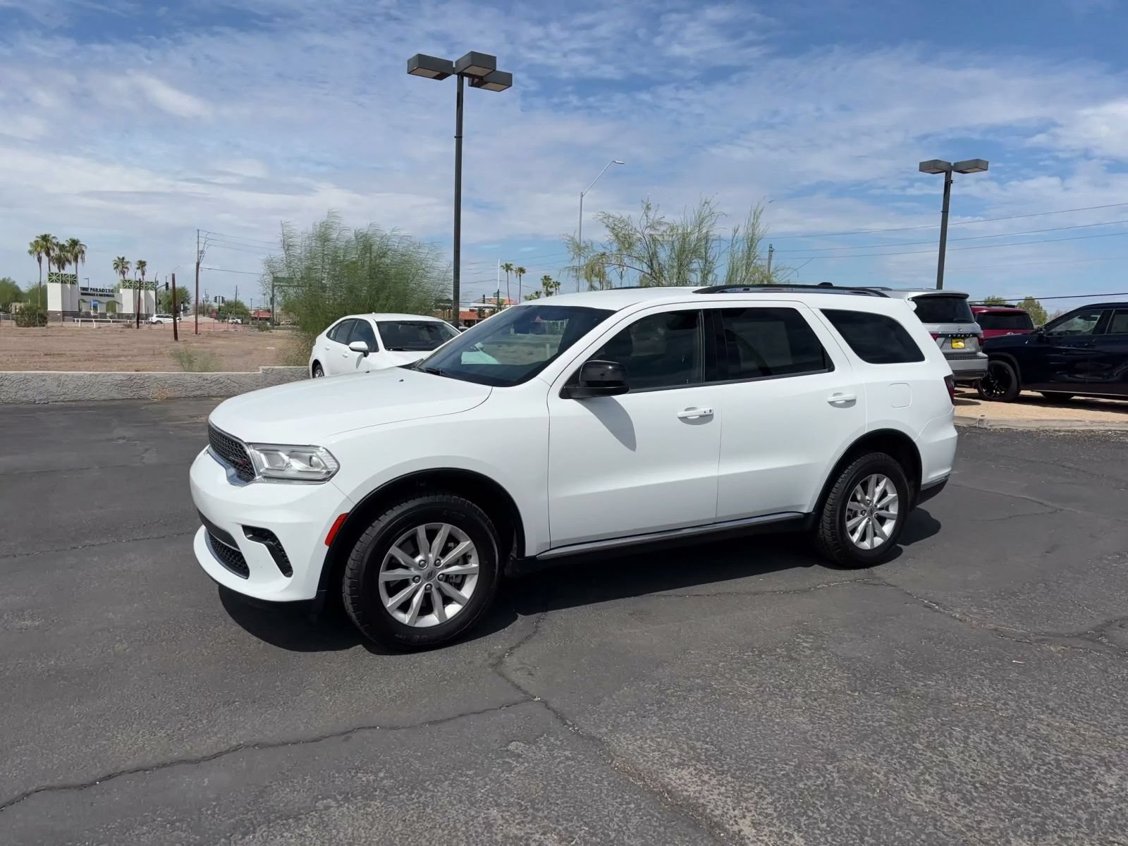 Used 2024 Dodge Durango SXT AWD/4WD image 7