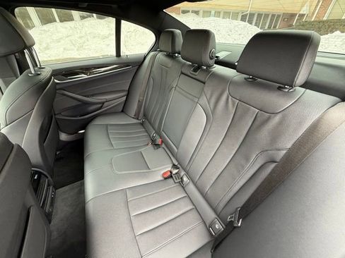 Used 2022 BMW 530i xDrive 530i xDrive w/ Convenience Package image 24