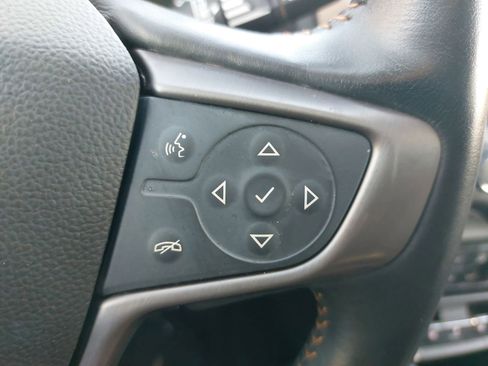 Used 2022 GMC Terrain AT4 image 18