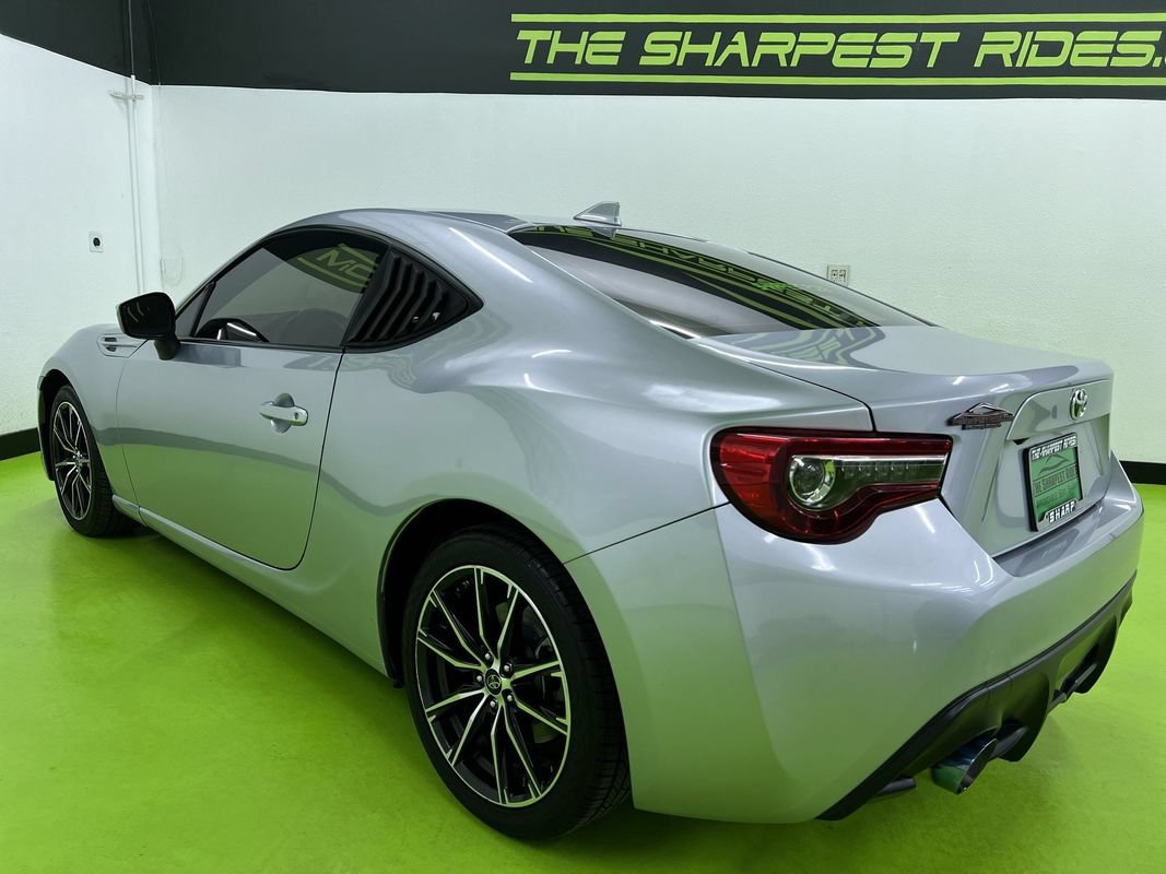 Used 2020 Toyota 86 RWD image 7