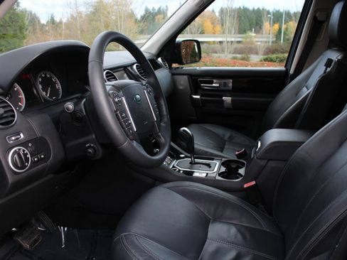 Used 2011 Land Rover LR4 HSE LUX image 17