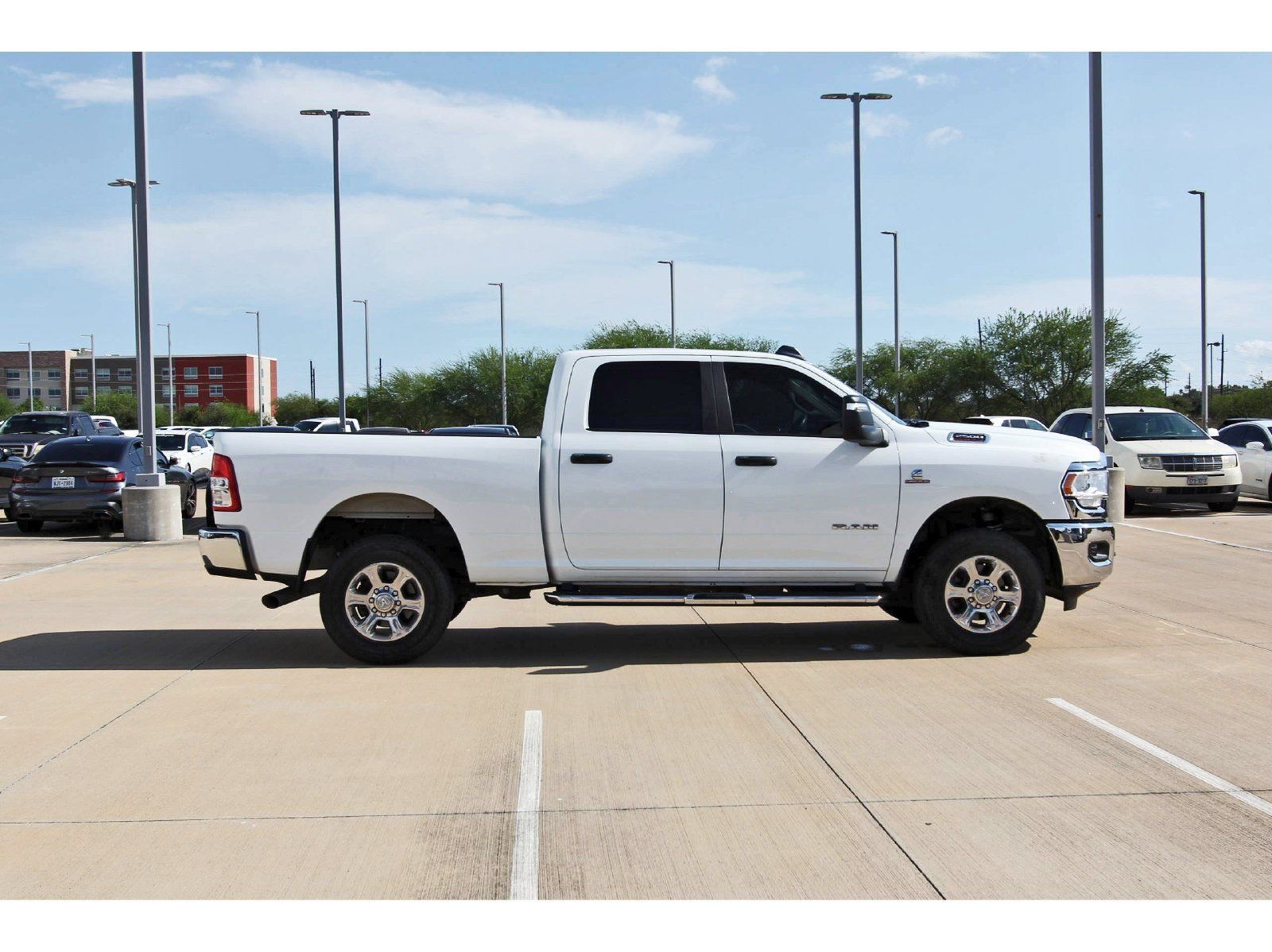 Used 2024 RAM 2500 Big Horn AWD/4WD image 8