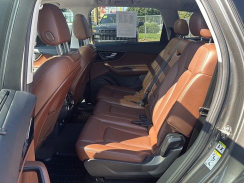 Used 2019 Audi Q7 3.0T Premium Plus w/ Premium Plus Package image 15