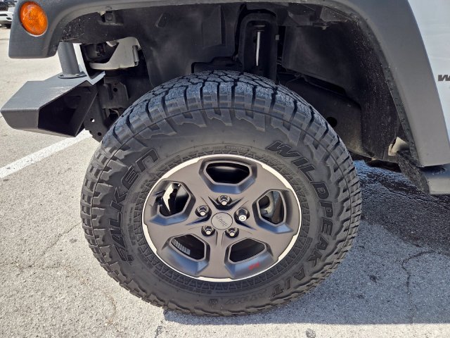 Used 2015 Jeep Wrangler Unlimited Sport w/ Quick Order Package 23S AWD/4WD image 19