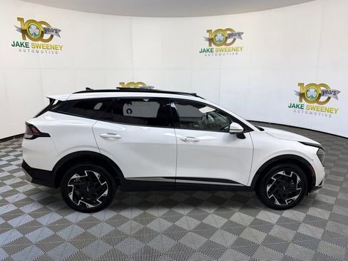 Certified 2023 Kia Sportage SX image 11