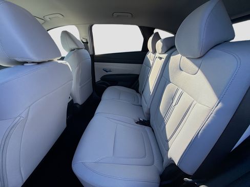 New 2026 Hyundai Tucson SEL FWD image 18