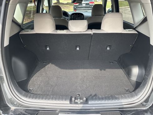Used 2025 Kia Soul LX w/ LX Technology Package FWD image 31