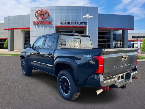 New 2025 Toyota Tacoma TRD Off-Road image 8