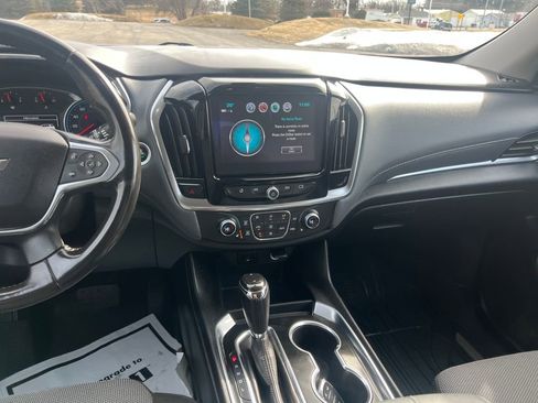Used 2019 Chevrolet Traverse LT image 23