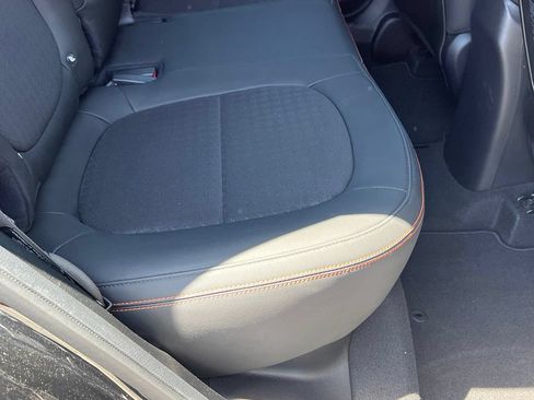 Used 2018 Kia Soul ! FWD image 19
