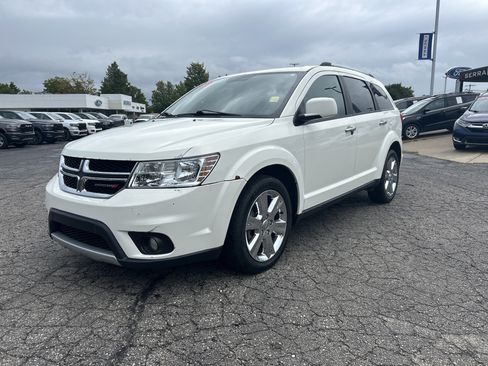 Used 2013 Dodge Journey Crew w/ Driver Convenience Group AWD/4WD image 8