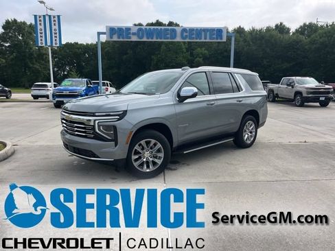 Used 2025 Chevrolet Tahoe Premier RWD image 1