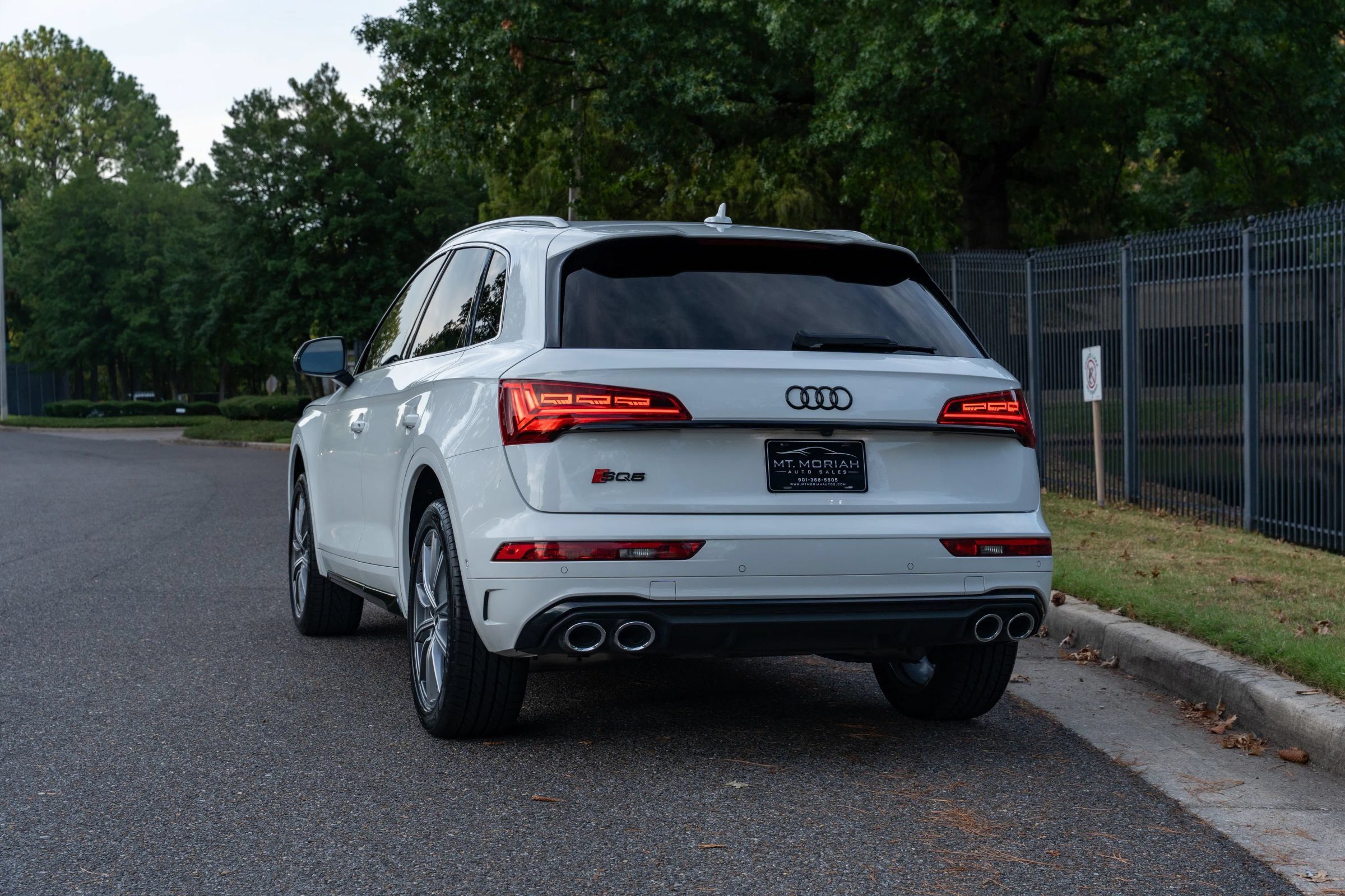 Used 2021 Audi SQ5 Prestige w/ Prestige Package AWD/4WD image 7