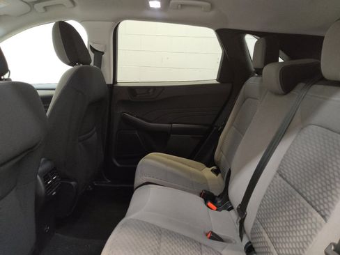 Used 2022 Ford Escape SE w/ Cold Weather Package AWD/4WD image 18