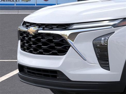 New 2026 Chevrolet Trax LS w/ LS Convenience Package image 13
