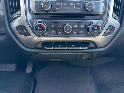 Used 2018 Chevrolet Silverado 1500 LT w/ All Star Edition AWD/4WD image 32