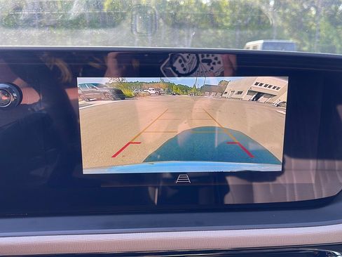 Used 2025 Buick Envista Avenir FWD image 18