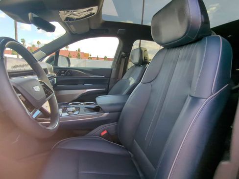 New 2025 Cadillac Escalade IQ Luxury 2 image 22